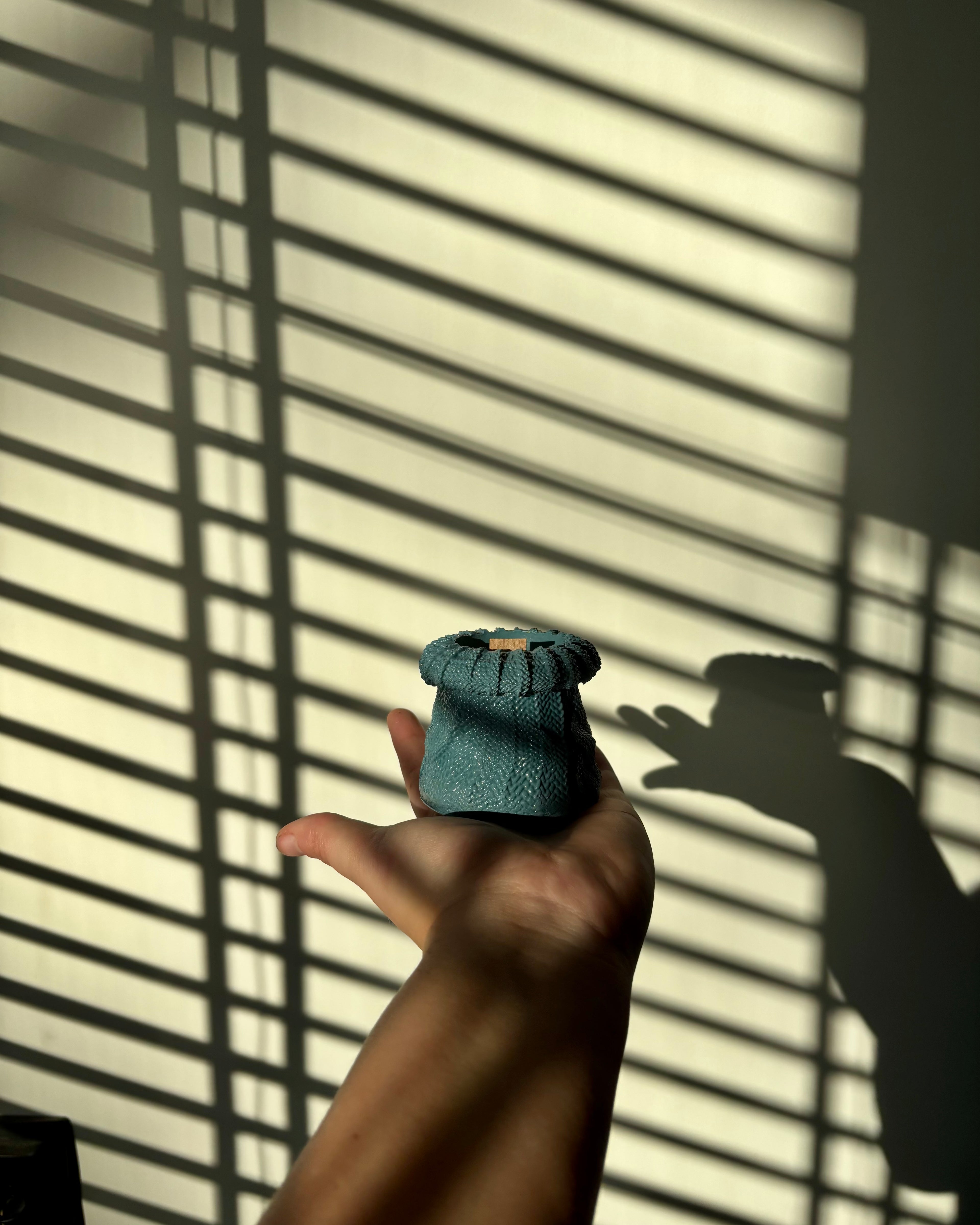 THE COZY SWEATER CANDLE