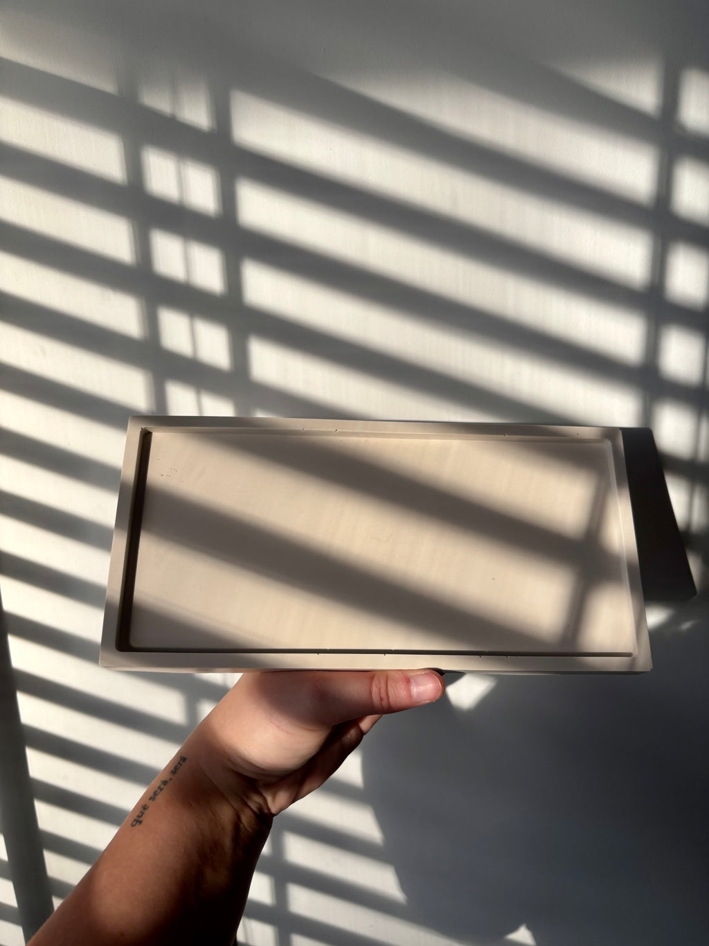 THE RIVIERA TRAY
