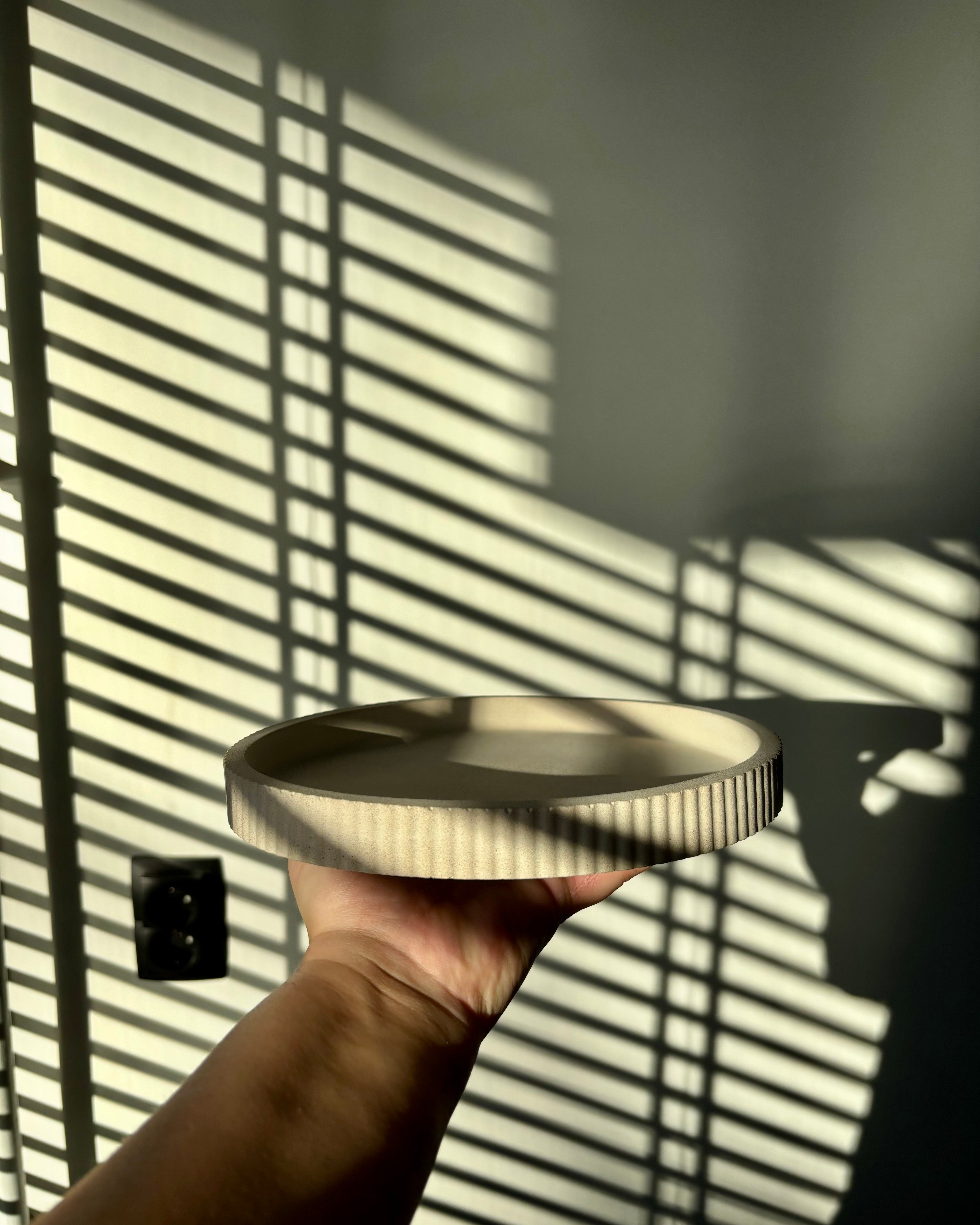 THE SOLARA TRAY | STONE